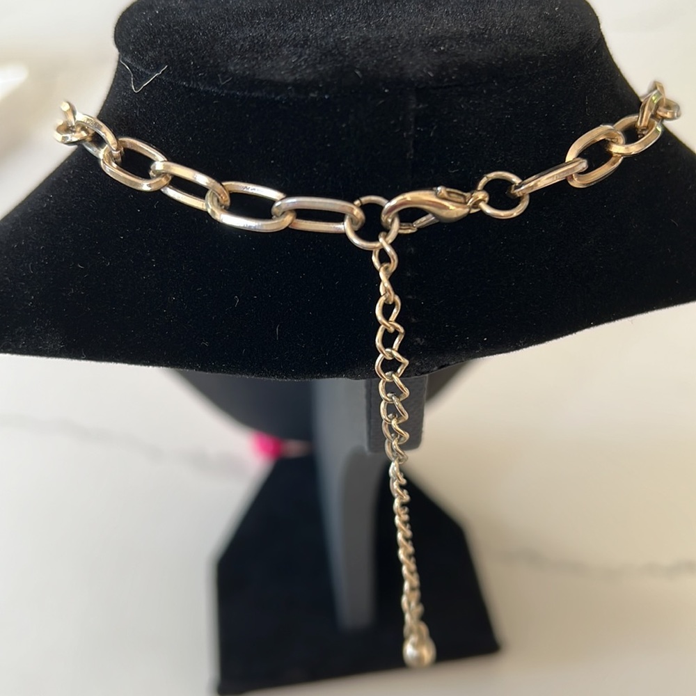 Pink statement necklace - Picture 2 of 2